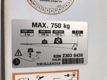 Фургон с закрытым кузовом Renault MASTER RED 3.5T*LBW*Klima*4.2m*AUCH MIETE: фото 5 Фургон с закрытым кузовом Renault MASTER RED 3.5T*LBW*Klima*4.2m*AUCH MIETE: фото 5