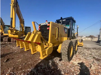 Грейдер High quality CAT 140k Used motor grader original cat motor grader 140k in cheap price on sale: фото 4