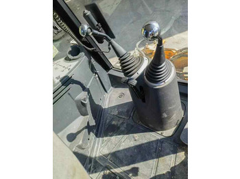 Экскаватор-погрузчик Hot sale Backhoe loader JCB 3CX 4*4 tlb loader UKmade, used cheap JCB 3CX retro loader and digger: фото 4 Экскаватор-погрузчик Hot sale Backhoe loader JCB 3CX 4*4 tlb loader UKmade, used cheap JCB 3CX retro loader and digger: фото 4