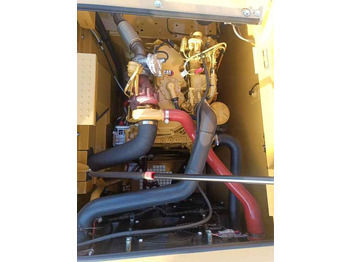 Гусеничный экскаватор Used Excavator Caterpillar Cat 320gc 320d2 320 320d2l 320g 320bl Excavator Secondhand Caterpillar 336 336D 325 320gc 320cl: фото 3 Гусеничный экскаватор Used Excavator Caterpillar Cat 320gc 320d2 320 320d2l 320g 320bl Excavator Secondhand Caterpillar 336 336D 325 320gc 320cl: фото 3