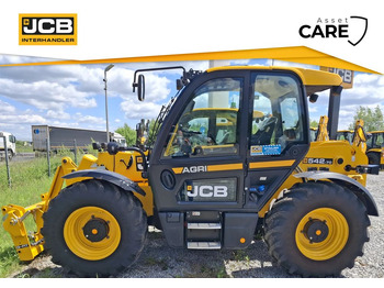 Телескопический погрузчик JCB