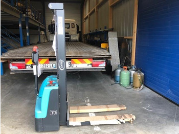 Штабелер BAOLI