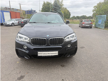 Внедорожник BMW