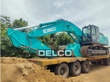 Гусеничный экскаватор KOBELCO