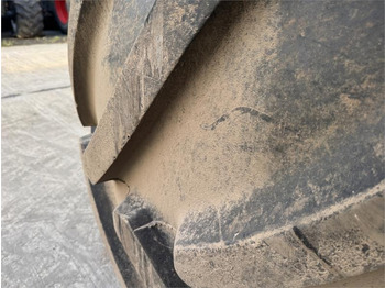 Сельскохозяйственная техника JCB Fastrac VF 900/50R42 To Fit JCB Fastrac 8330: фото 4 Сельскохозяйственная техника JCB Fastrac VF 900/50R42 To Fit JCB Fastrac 8330: фото 4