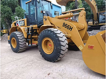 Колёсный погрузчик CATERPILLAR 966H