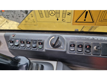 New Holland MH 2.6 Zustand gut, deutsche Maschine incl. Greifer und Dreservo в лизинг New Holland MH 2.6 Zustand gut, deutsche Maschine incl. Greifer und Dreservo: фото 2