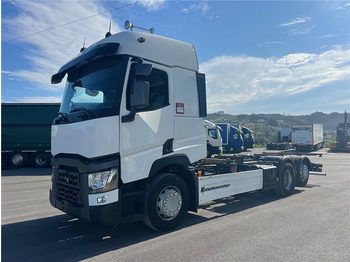 : фото в шапке страницы