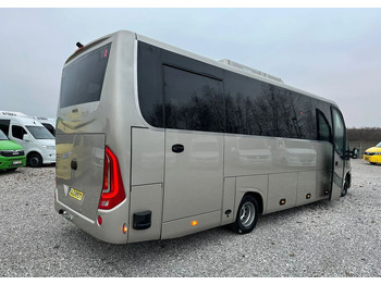 Новый Микроавтобус, Пассажирский фургон Iveco Daily: фото 3