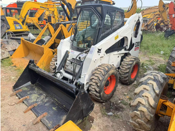 Экскаватор-погрузчик BOBCAT S300