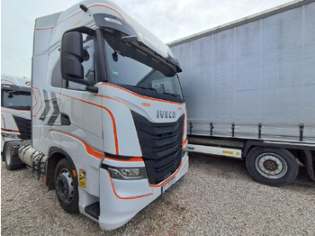 Тягач IVECO