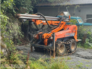 : фото в шапке страницы