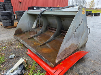 : фото в шапке страницы