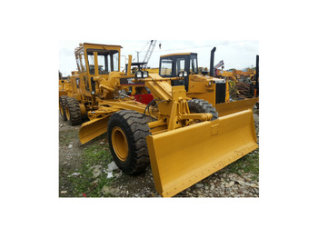 Грейдер CATERPILLAR 140H
