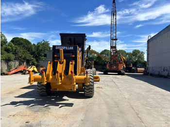 Грейдер CATERPILLAR 140K