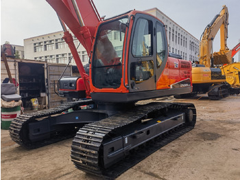 Гусеничный экскаватор DOOSAN DX225