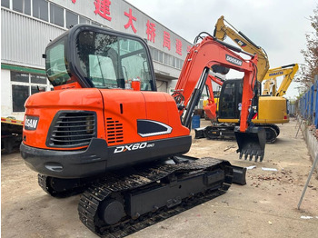 Гусеничный экскаватор DOOSAN DX60