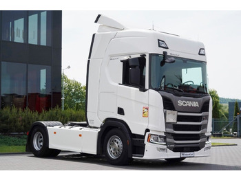 Тягач SCANIA R 450
