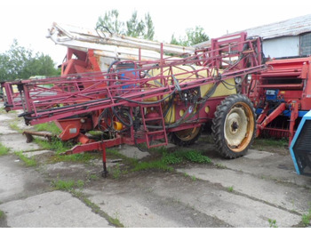 Прицепной опрыскиватель HARDI