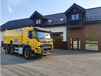 Подметально-уборочная машина VOLVO FMX 420
