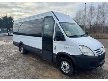 Микроавтобус IVECO Daily