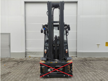 Электропогрузчик Linde E50HL-01/600-388: фото 3 Электропогрузчик Linde E50HL-01/600-388: фото 3