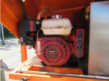 Разбрасыватель песка/ Соли RASCO JUNIOR 1.0M + HONDA Motor - Engine Salt Salz ROTACIJSKI POSIPAC: фото 5 Разбрасыватель песка/ Соли RASCO JUNIOR 1.0M + HONDA Motor - Engine Salt Salz ROTACIJSKI POSIPAC: фото 5