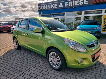 Легковой автомобиль HYUNDAI