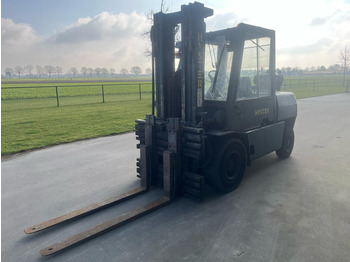 Вилочный погрузчик HYSTER