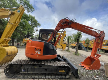 Мини-экскаватор HITACHI ZX75