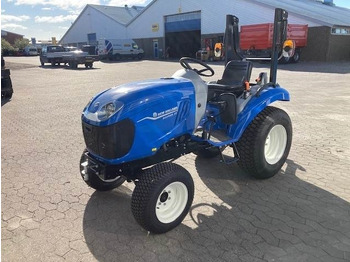 Коммунальный трактор