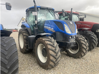 Трактор NEW HOLLAND T7