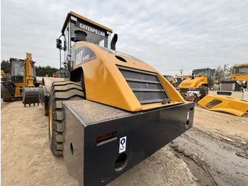 Компактор CATERPILLAR CS683E: фото 2