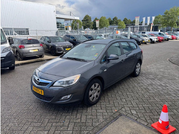 Легковой автомобиль OPEL