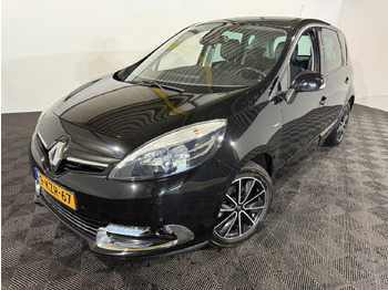Легковой автомобиль RENAULT