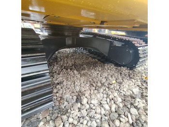 Гусеничный экскаватор KOMATSU PC130: фото 4