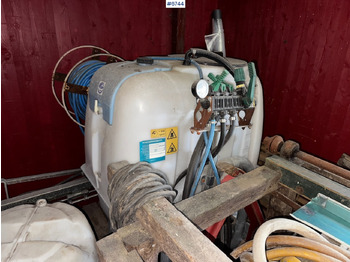 Опрыскиватель