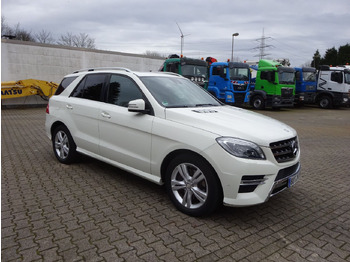 Внедорожник MERCEDES-BENZ