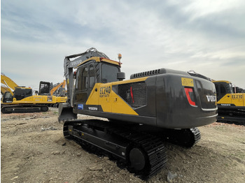 Гусеничный экскаватор VOLVO EC240D: фото 3