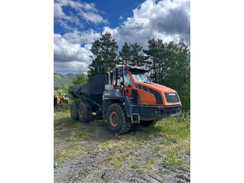 Внедорожный самосвал DOOSAN DA30