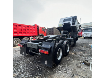 Тягач SINOTRUK Howo tractor head: фото 2