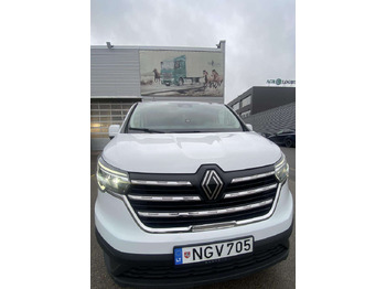 Микроавтобус RENAULT Trafic
