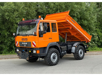 Самосвал UNIMOG