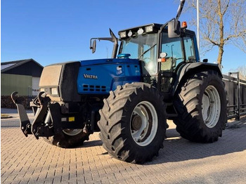 Трактор VALTRA 8550