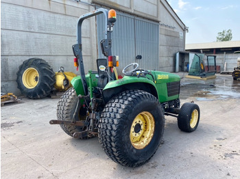 Трактор JOHN DEERE 4710: фото 4