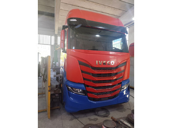Грузовик-шасси IVECO S-WAY