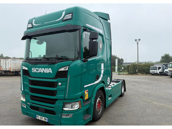 Тягач SCANIA R 450
