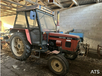 Трактор ZETOR