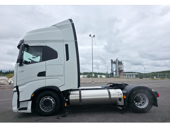 Тягач IvecoS-Way 460 4x2 LNG / LBG: фото 2