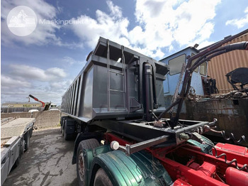 : фото в шапке страницы